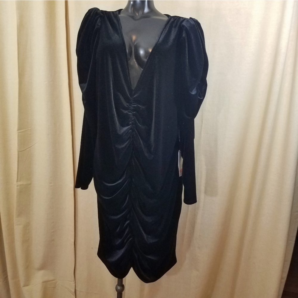 Leith Black Velvet Dramatic Sleeve Dress